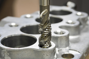 shutterstock_254076319_machining part_2[1]